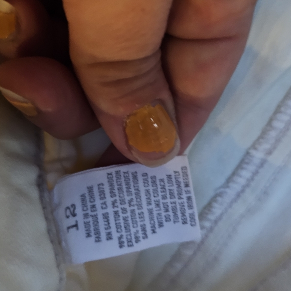 AEO Cutoff Shorts - Picture 6 of 8